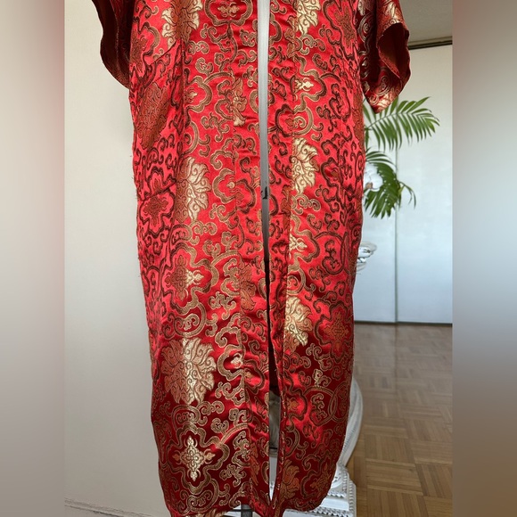 Vintage Silk Kimono Robe - Picture 7 of 13
